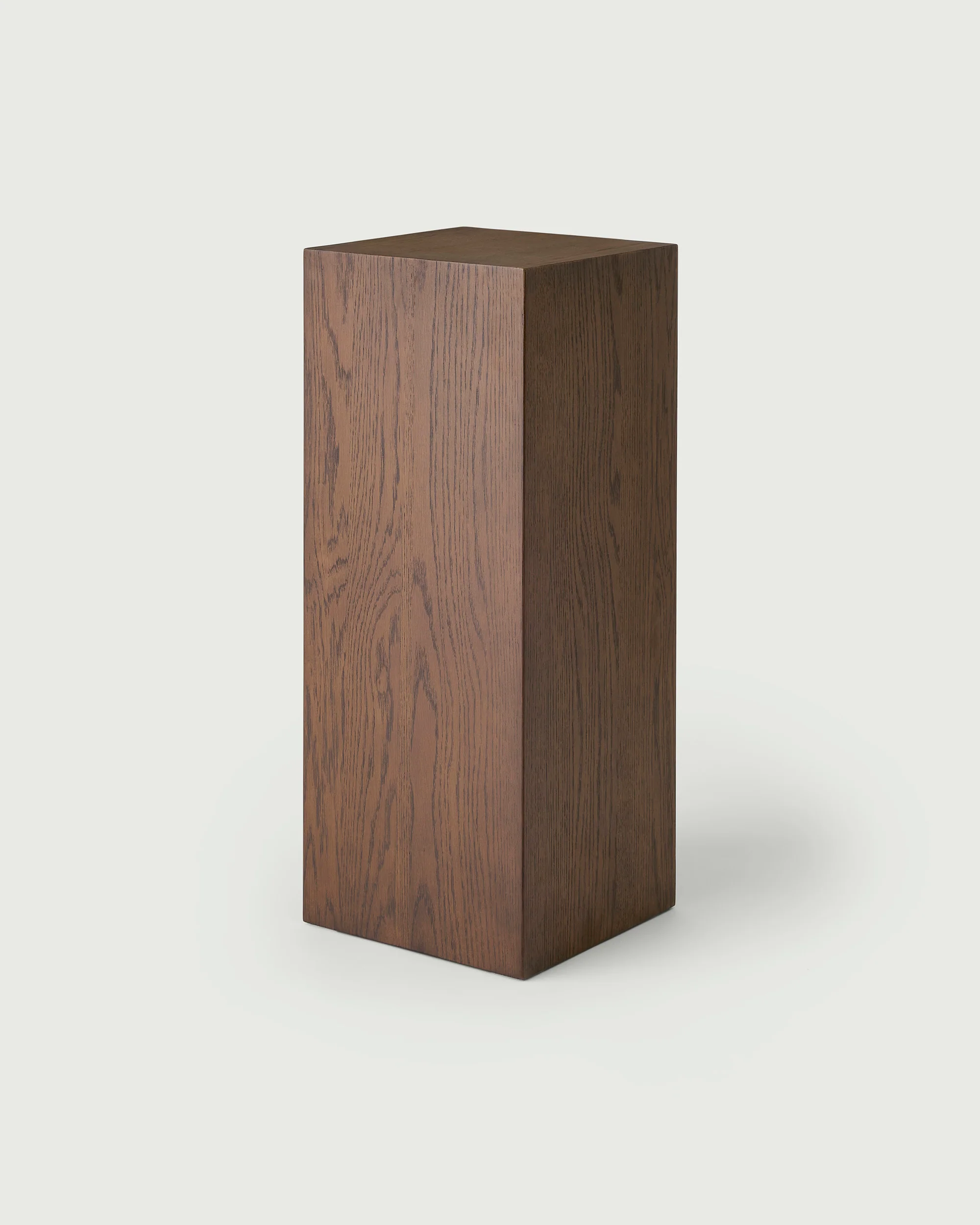 Leo Tall Plinth Smoke Oak - Image 3
